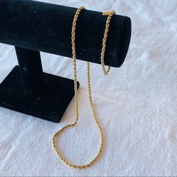Gold tone twisted rope design Korea made matching bracelet necklace set - Picture 1 of 8